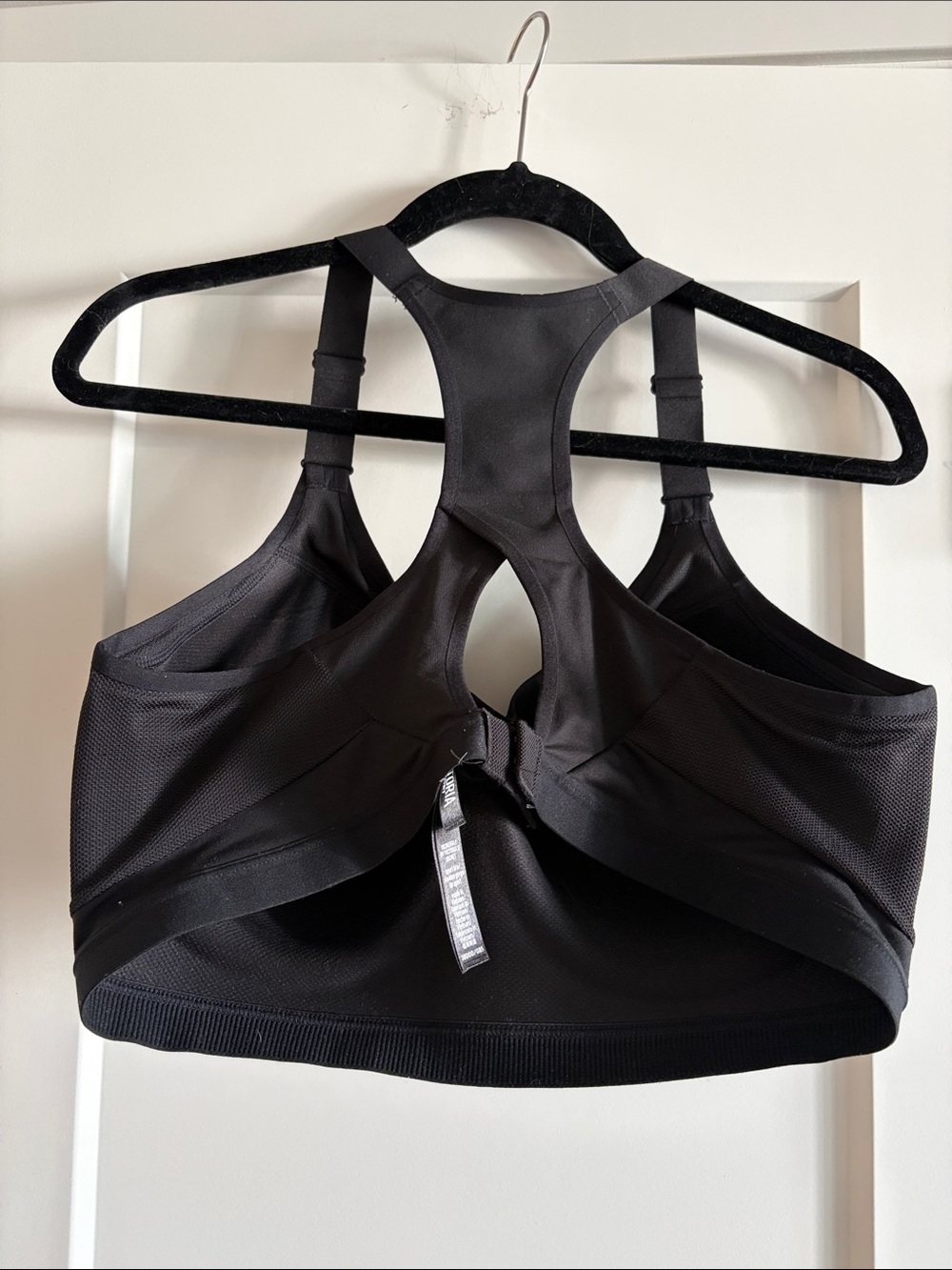 Incredible By Victoria Secret Sport Size 38ddd Maximum Support And Shape View 3